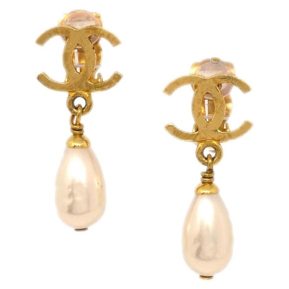 Chanel CC Artificial Pearl Dangle Earrings Clip-On Gold 96P - Picture 1 of 4
